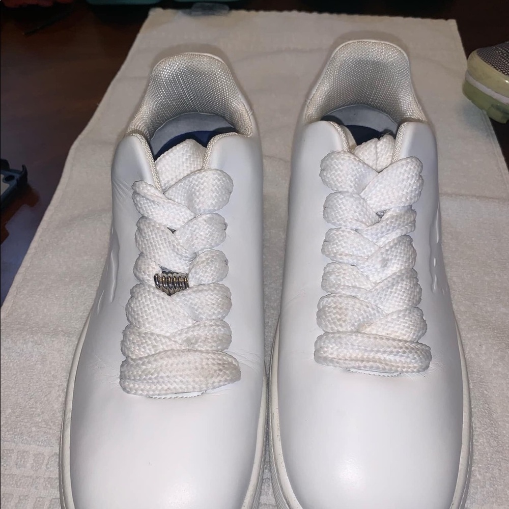 Burberry white low tops. US 12/UK 45 lightly used, clean inside and bottom soles